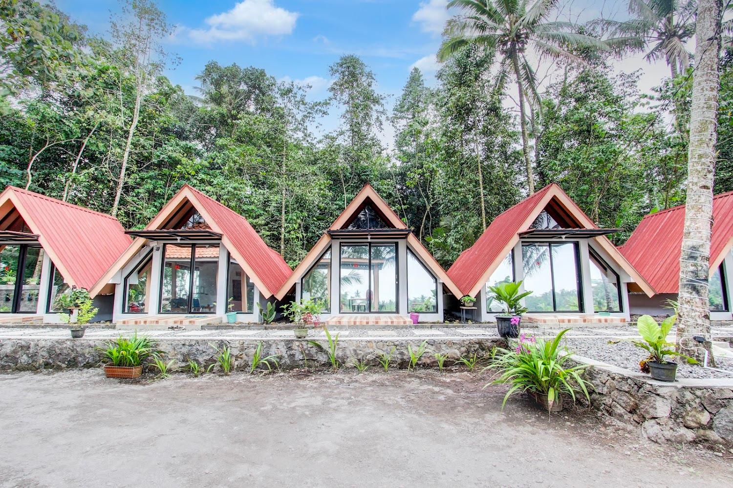 Cover Image for Capital O 93882 The Pondok Palma Villa & Resto