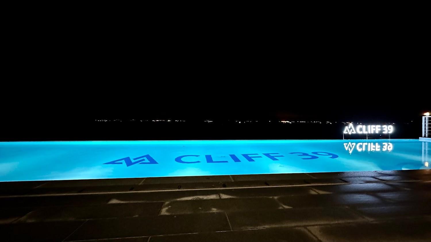 Cover Image for CLIFF39