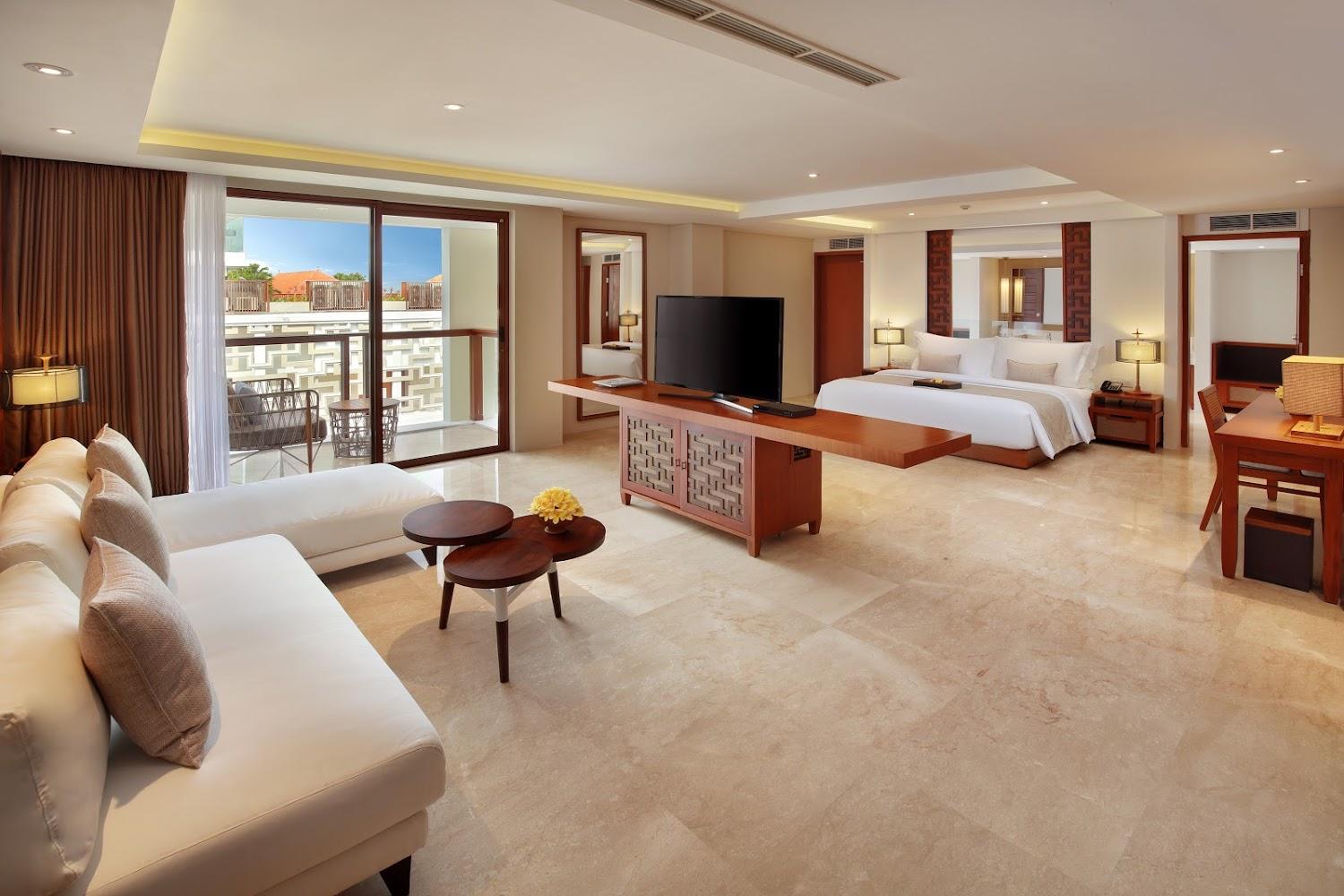 Cover Image for The Bandha Hotel & Suites