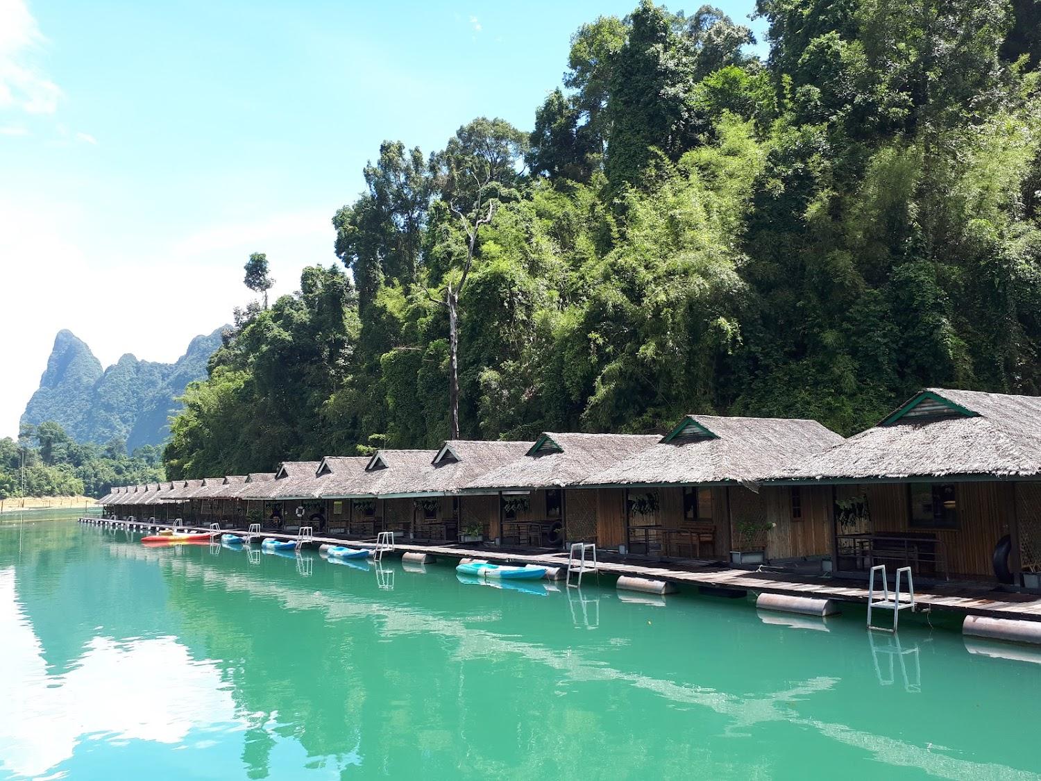 Cover Image for Praiwan Raft House