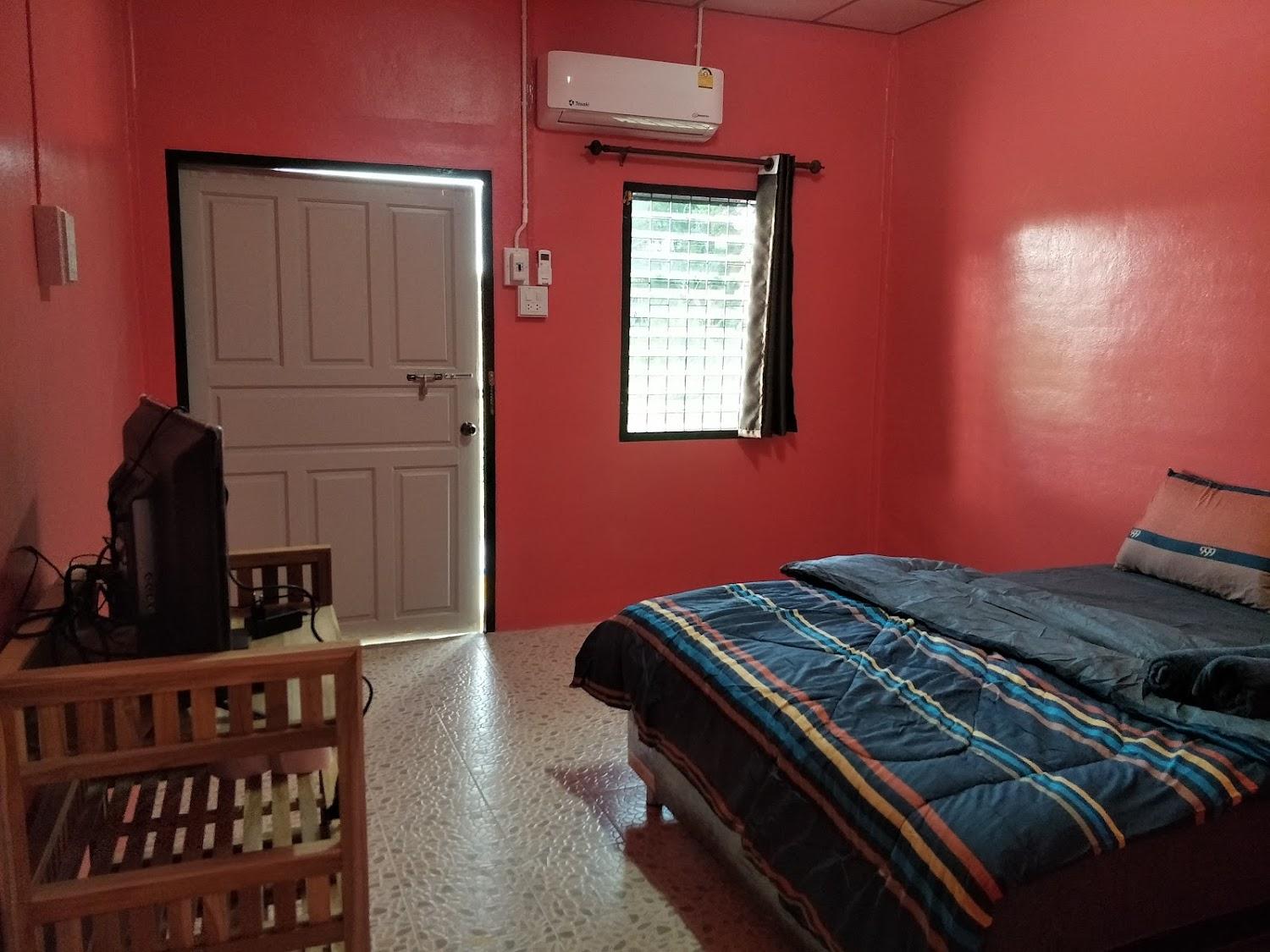 Cover Image for HomeHug villa