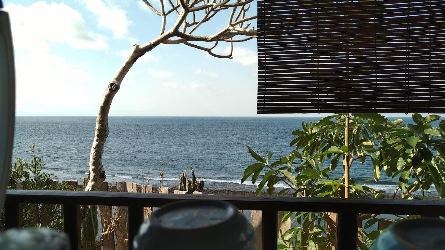 Cover Image for Malibu Huts