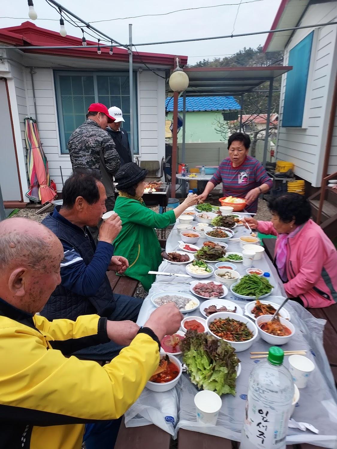 Cover Image for 충청섬삽시도바다와정원