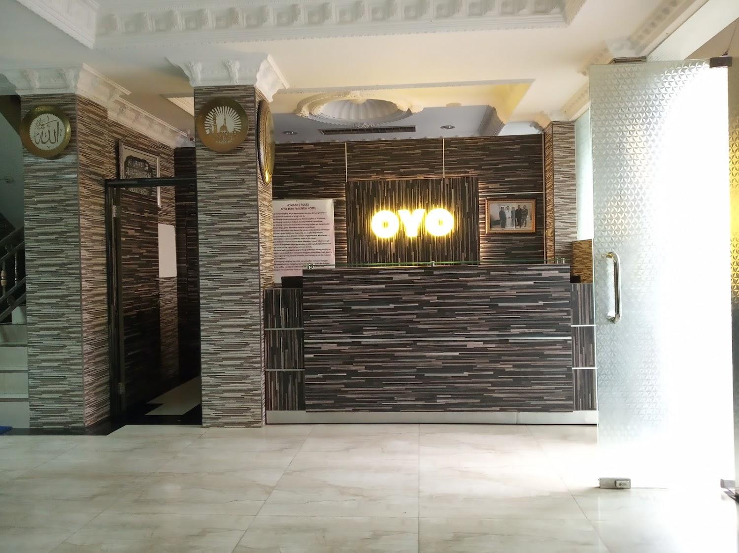 Cover Image for SUPER OYO 1640 Fallinda Hotel