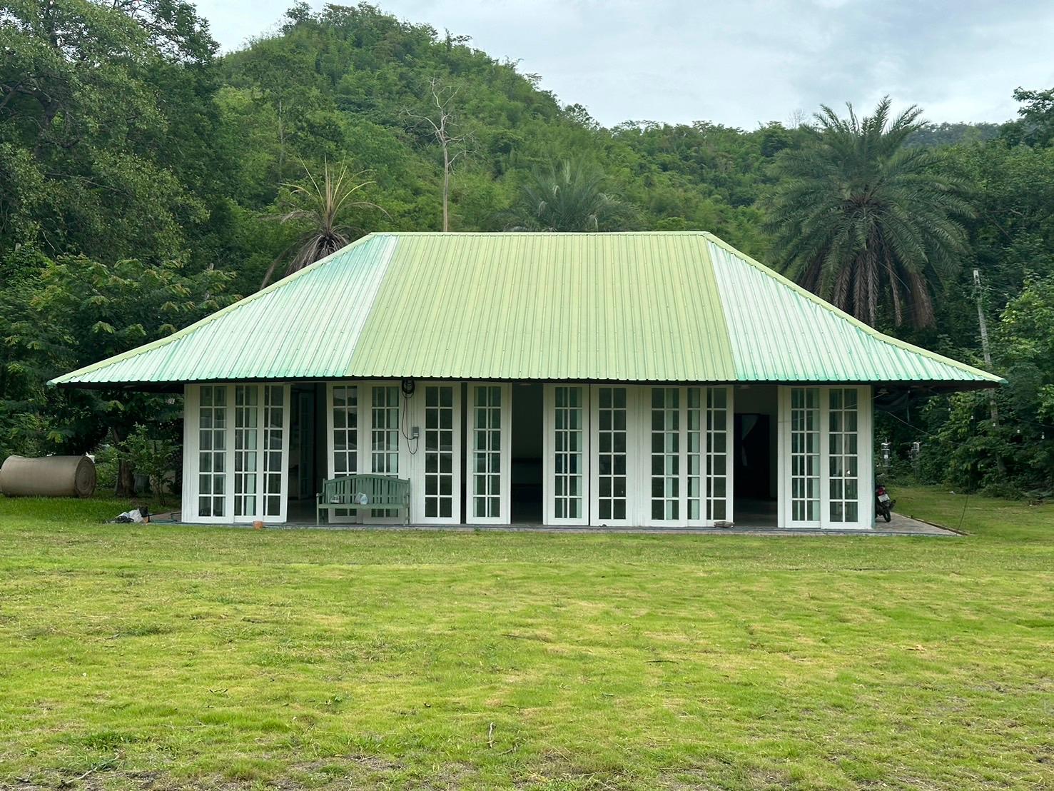 Cover Image for ตะวันอันดารีสอร์ท