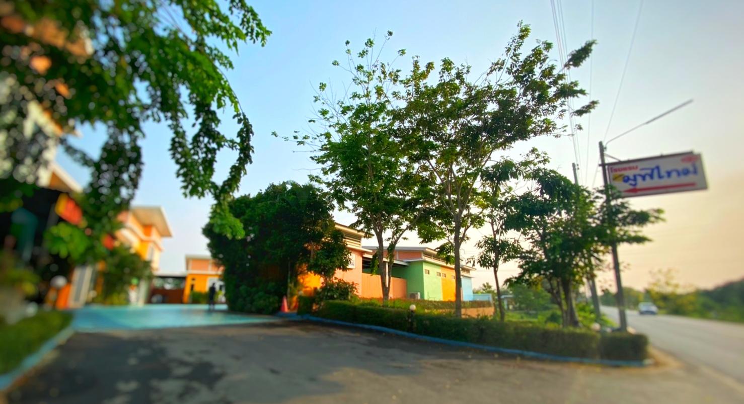 Cover Image for The Movetime Hotel