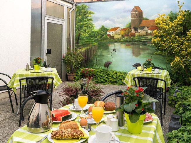 Cover Image for Hotel Stadtkrug – Silke Wartenberg