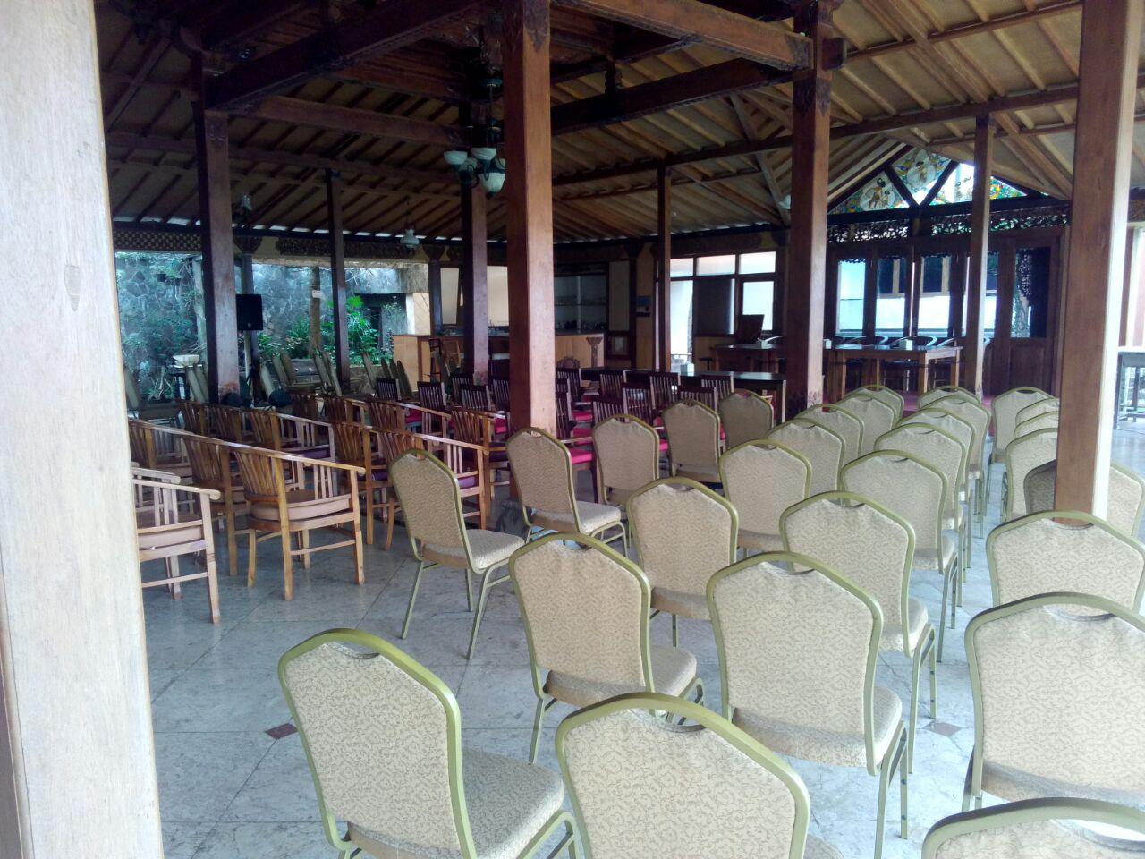Cover Image for Wisma Joglo