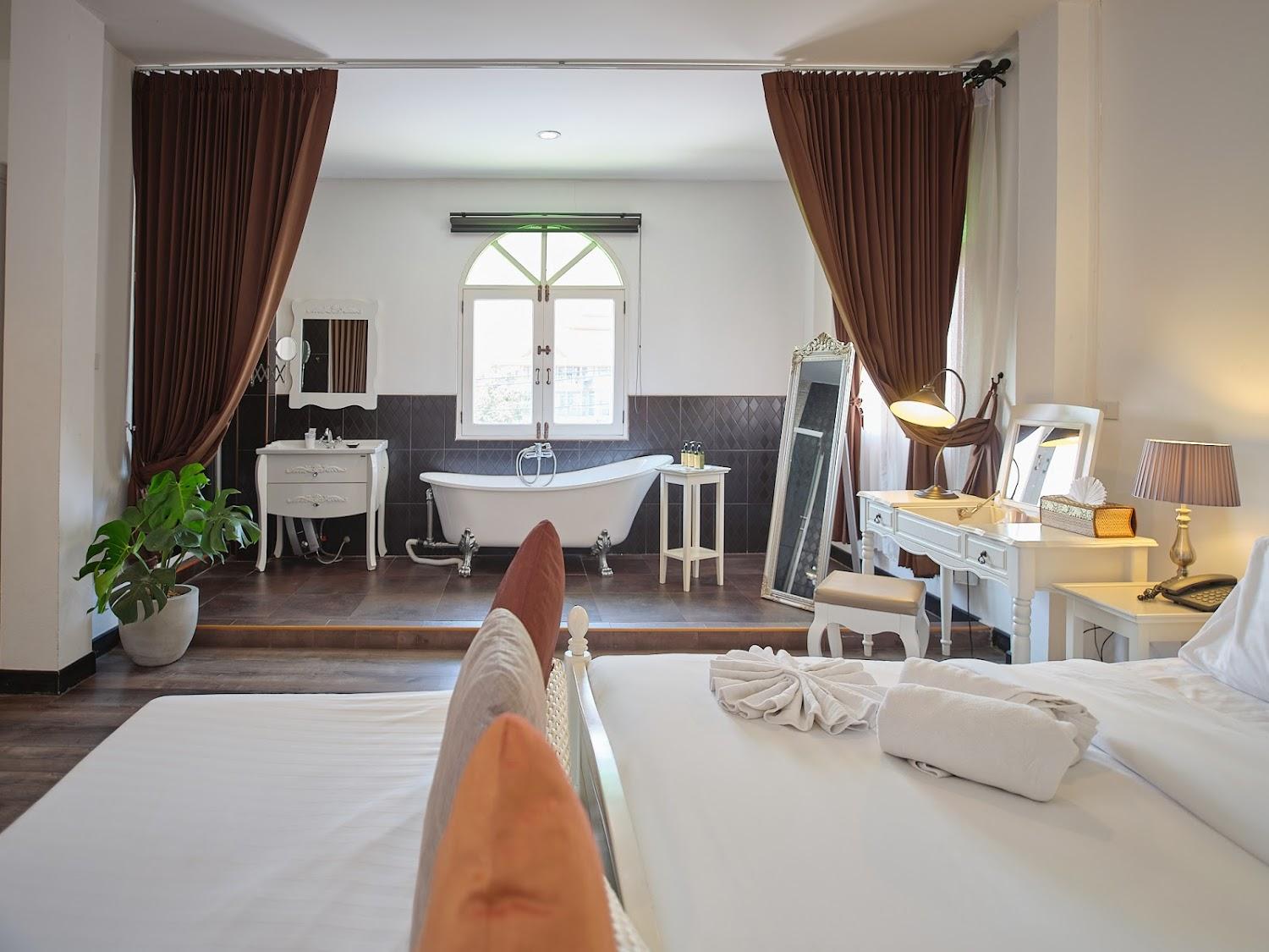 Cover Image for Nidhra Lanna Hotel