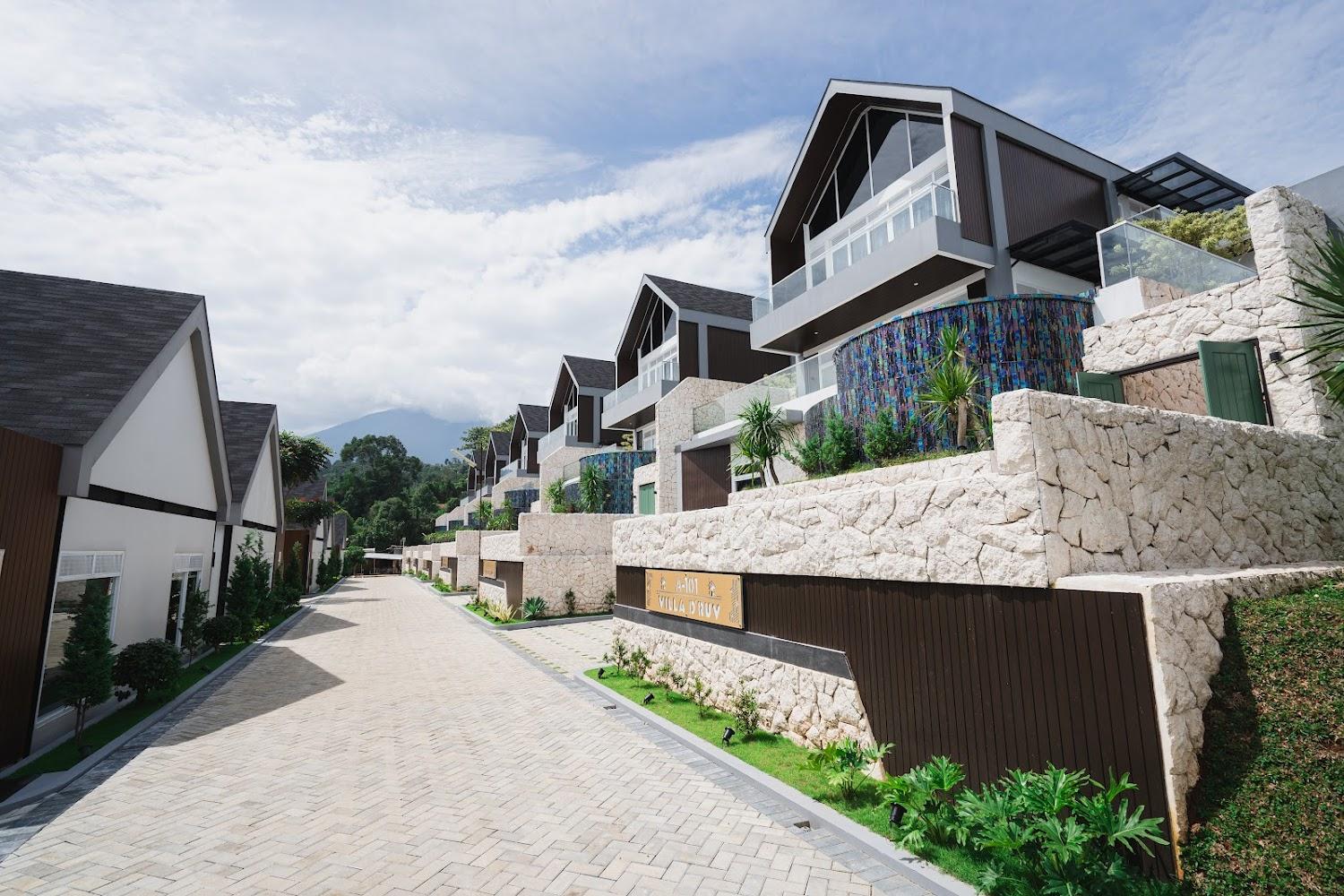Cover Image for Royal Urban Resort