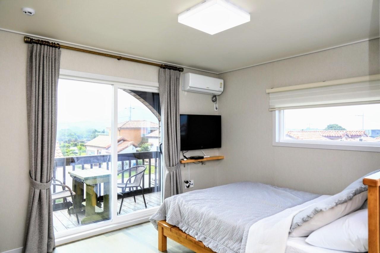 Cover Image for 비자림의 아침