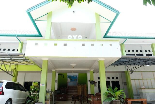 Cover Image for OYO 2186 Esbe Hotel Syariah