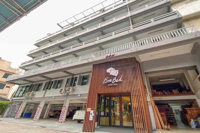 Cover Image for OYO 541 Fine Bed Hotel