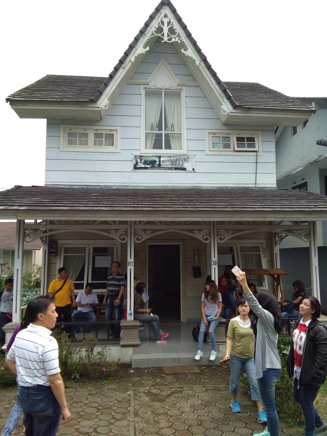 Cover Image for Country Villa Istana Bunga Lembang