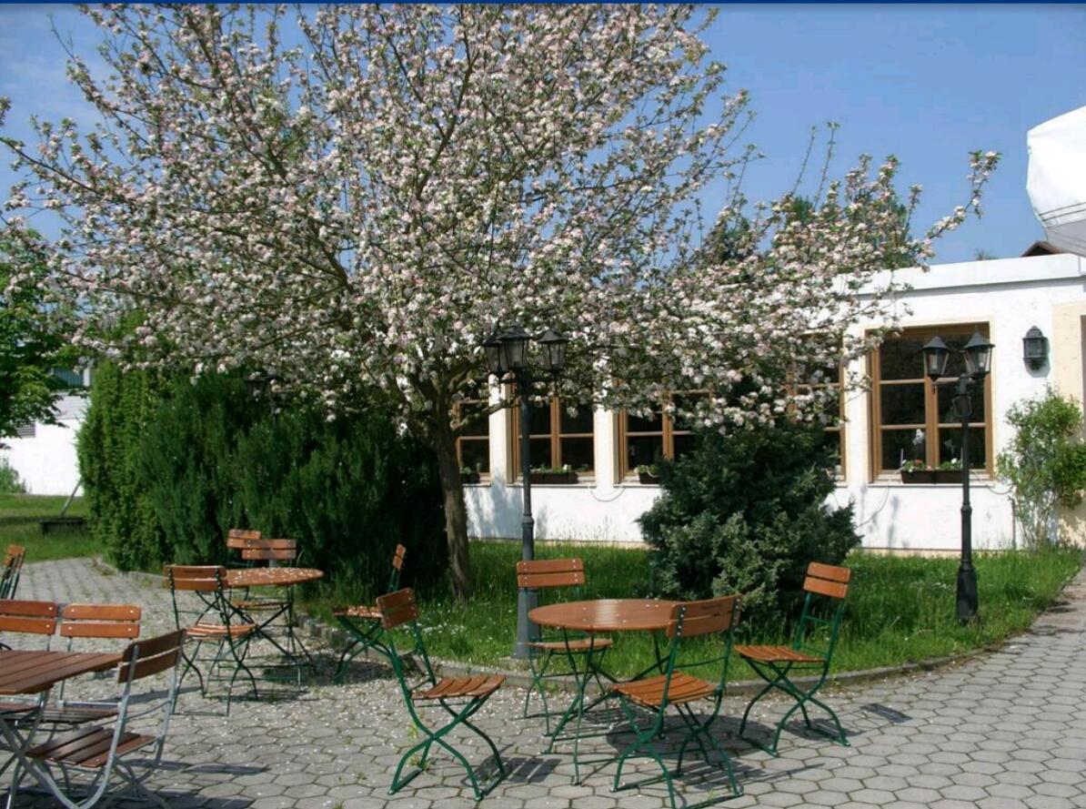 Cover Image for Parkhotel Cham