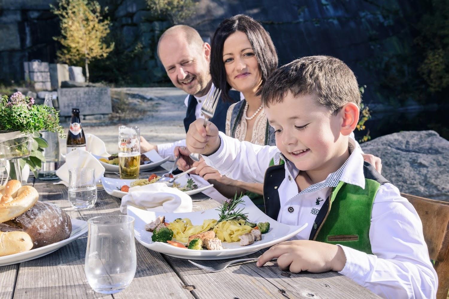 Cover Image for Zum Stemplinger Hansl (Hotel, Restaurant, Abholrestaurant, Abholservice)