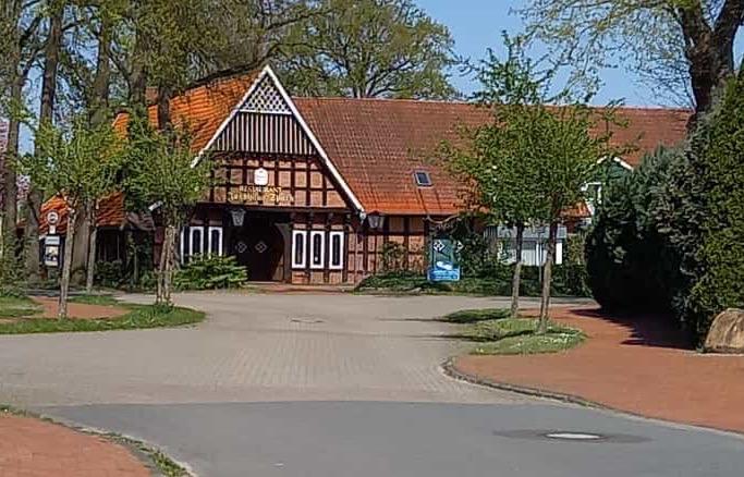 Cover Image for Altes Jagdhaus Spark
