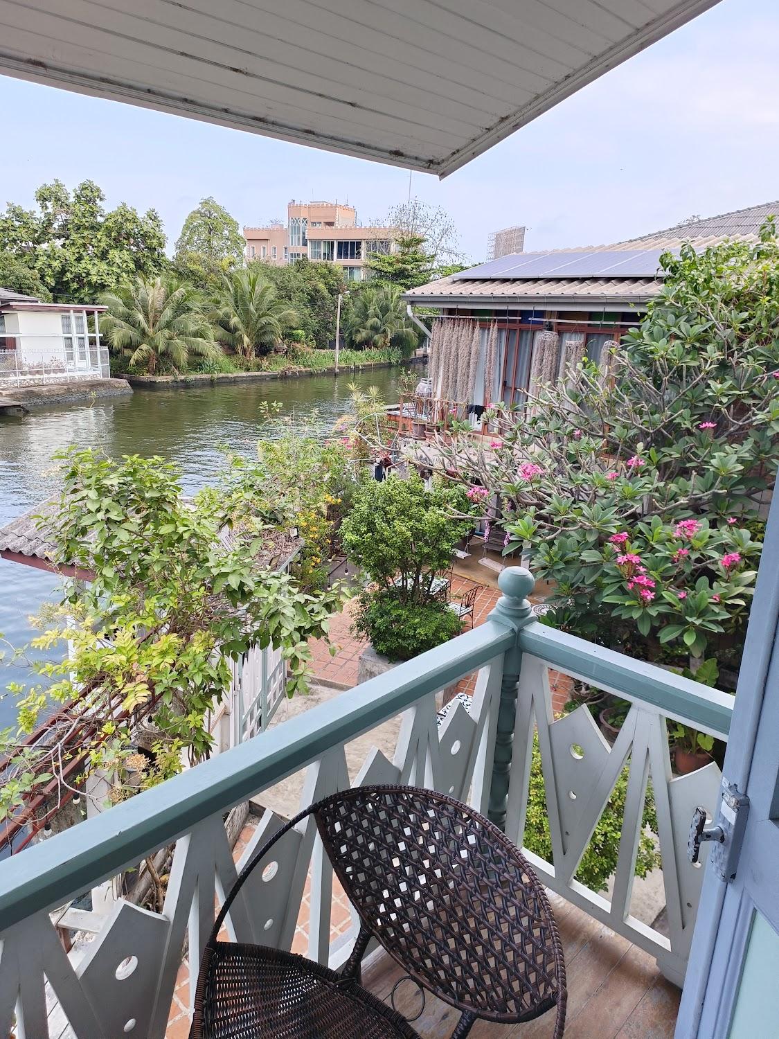 Cover Image for Luang prasit canal home บ้านหลวงประสิทธิ์