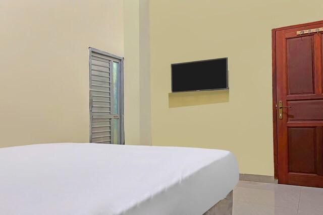 Cover Image for SPOT ON 92547 Wisma Dg Tata