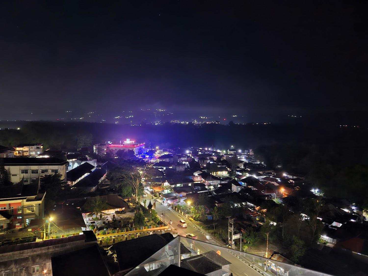 Cover Image for Hotel Santika Bukittinggi