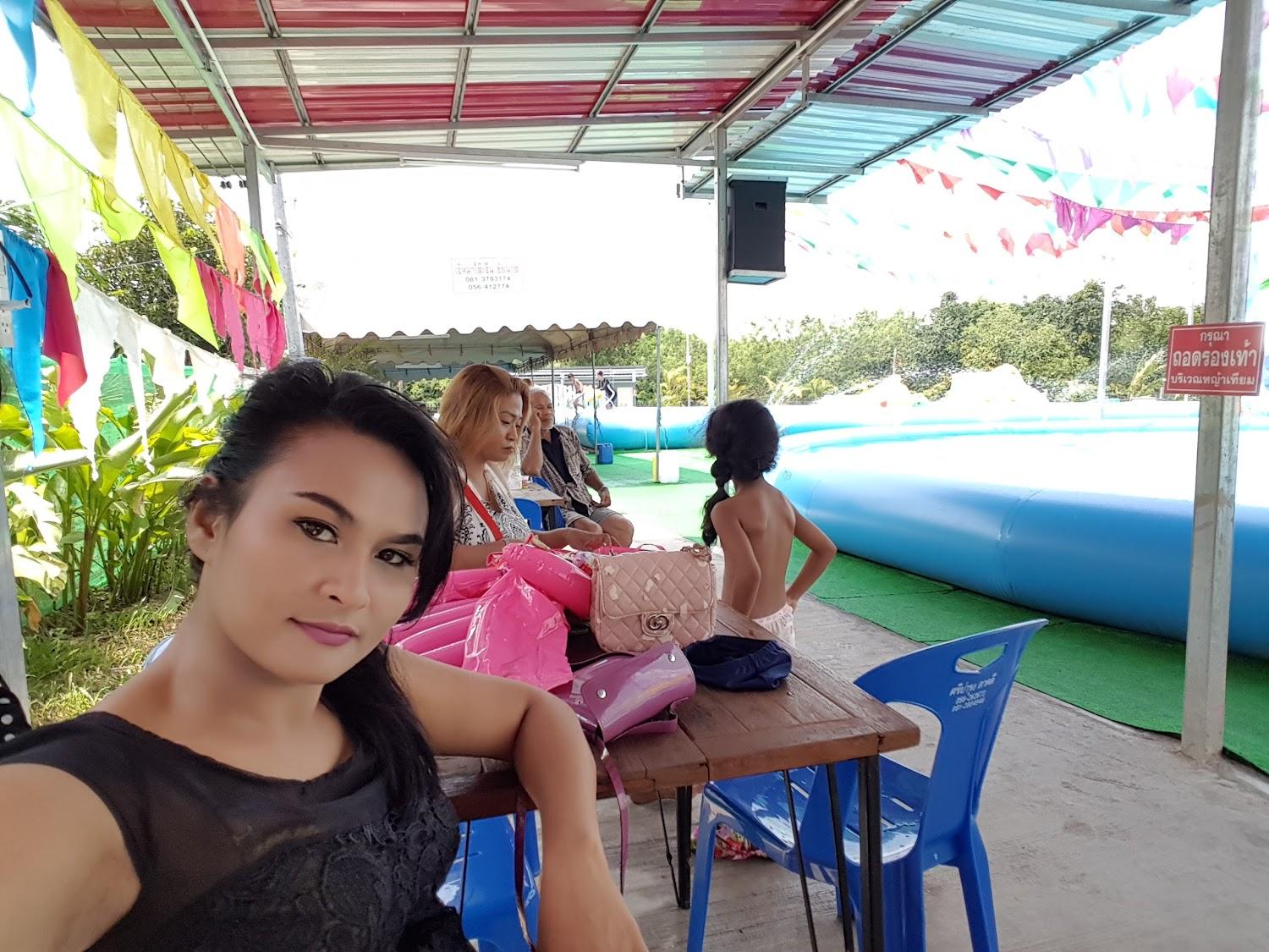Cover Image for แสนสุข รีสอร์ท