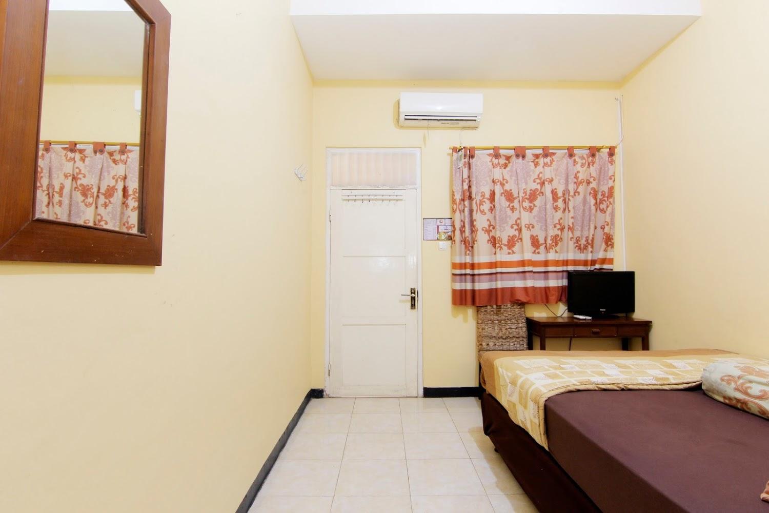 Cover Image for JJ House Kost Exclusive