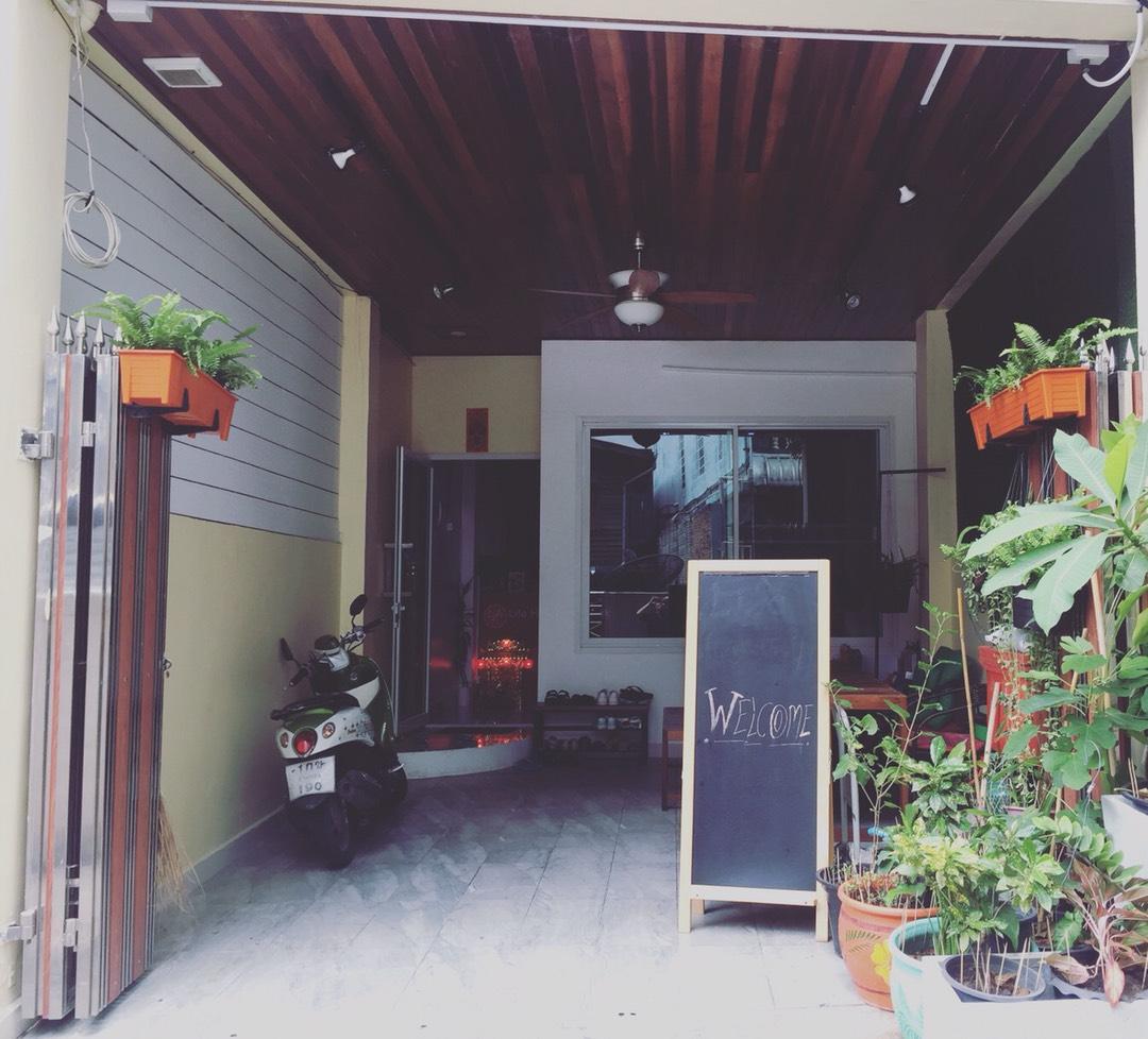 Cover Image for Life Hostel Massage & Cafe