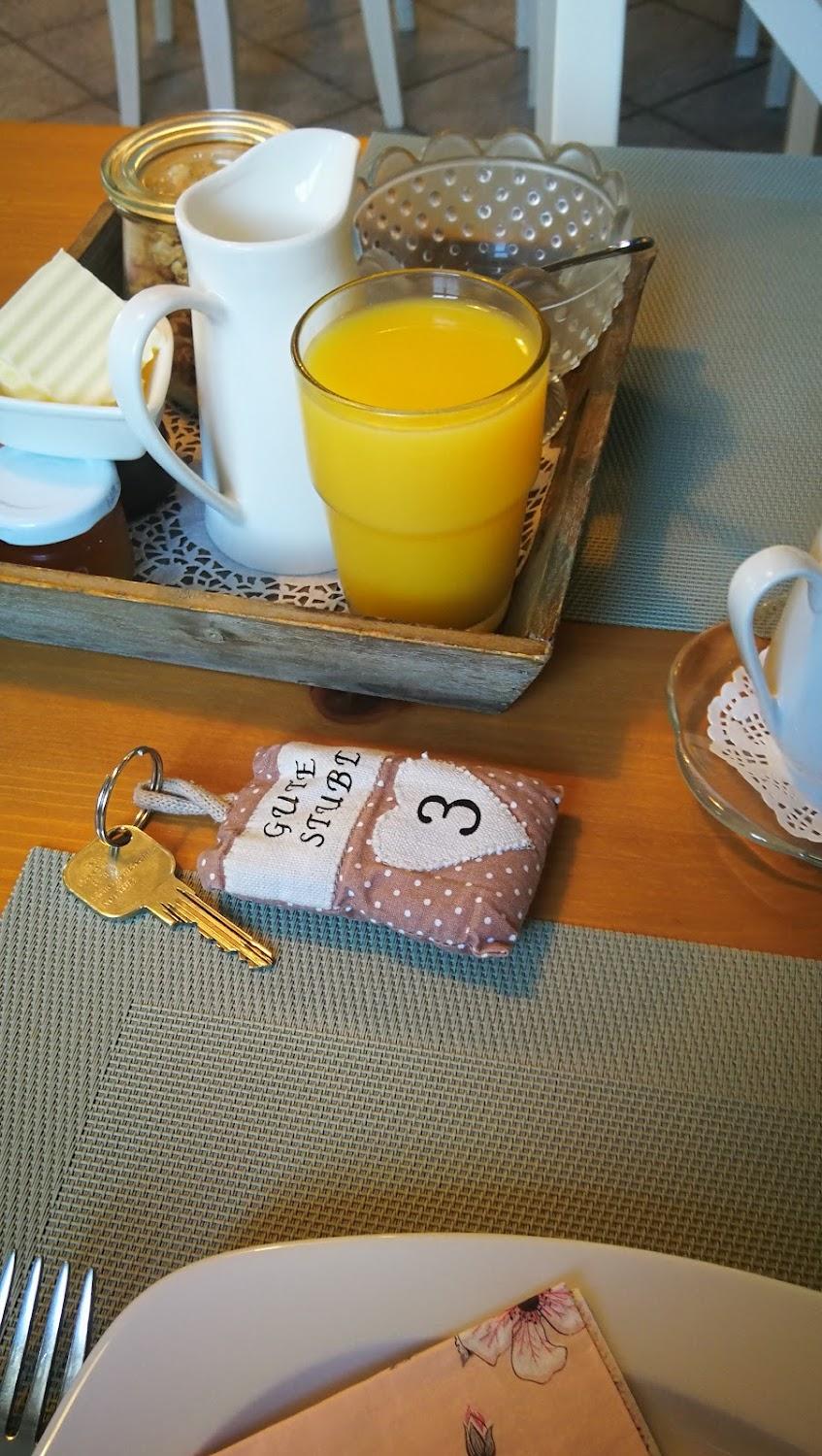 Cover Image for Pension Gute Stube