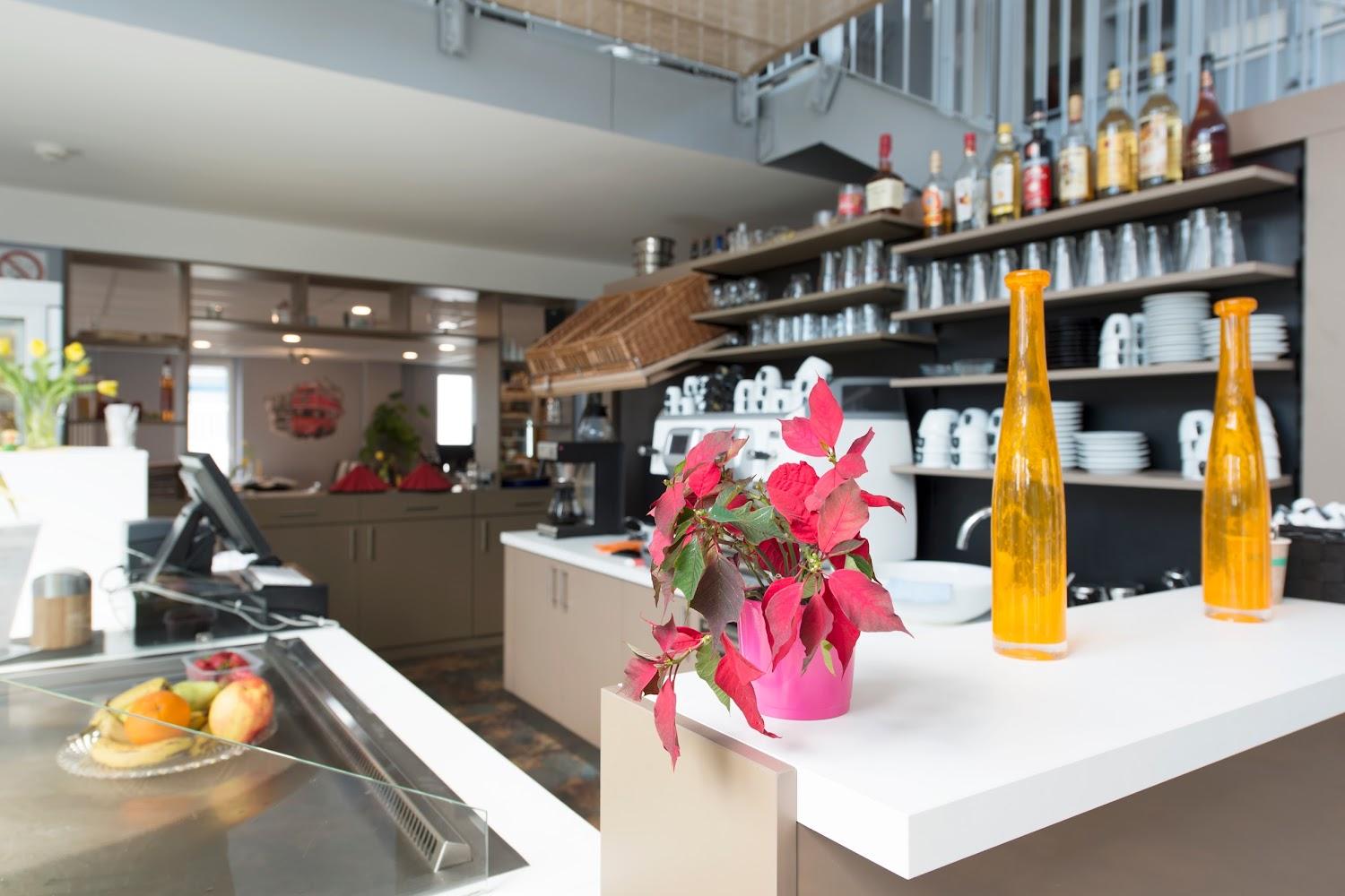 Cover Image for Café&mehr Halle - Pension|Frühstück|Essen|Feiern