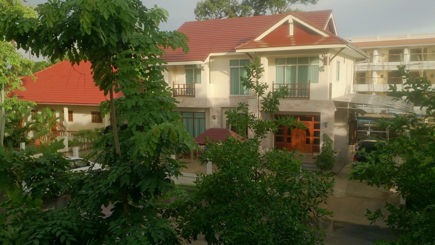 Cover Image for เจ้าหลาวรีสอร์ท