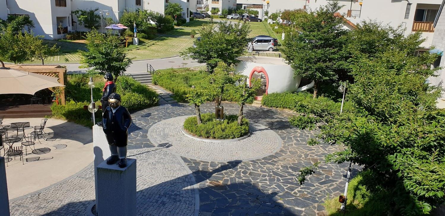 Cover Image for Soar Boutique Hotel