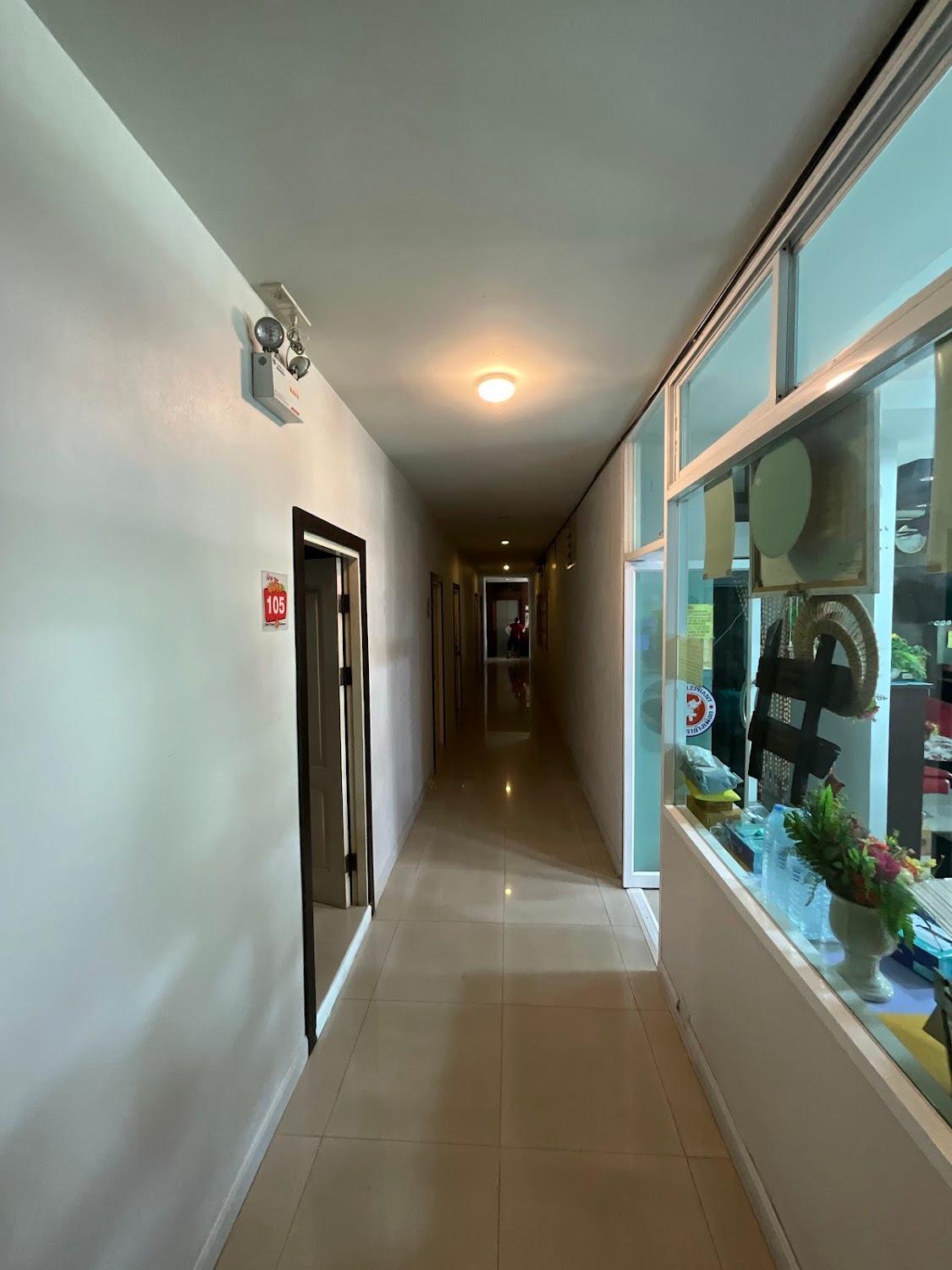 Cover Image for Ban Chang Apartment