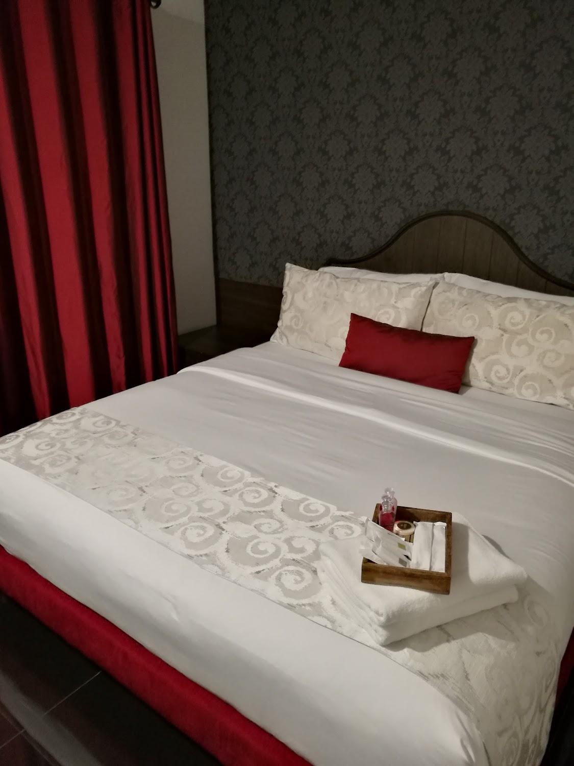 Cover Image for The FAH Silom Hotel