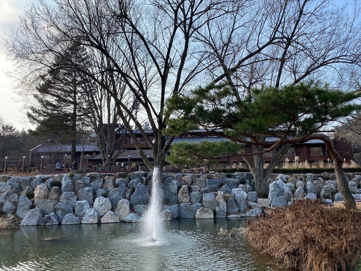 Cover Image for Hotel Jeonggwanru