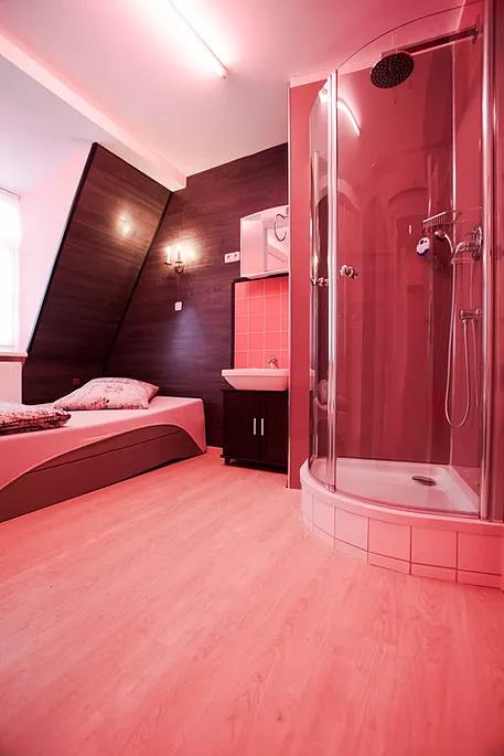 Cover Image for Stundenhotel Nürnberg