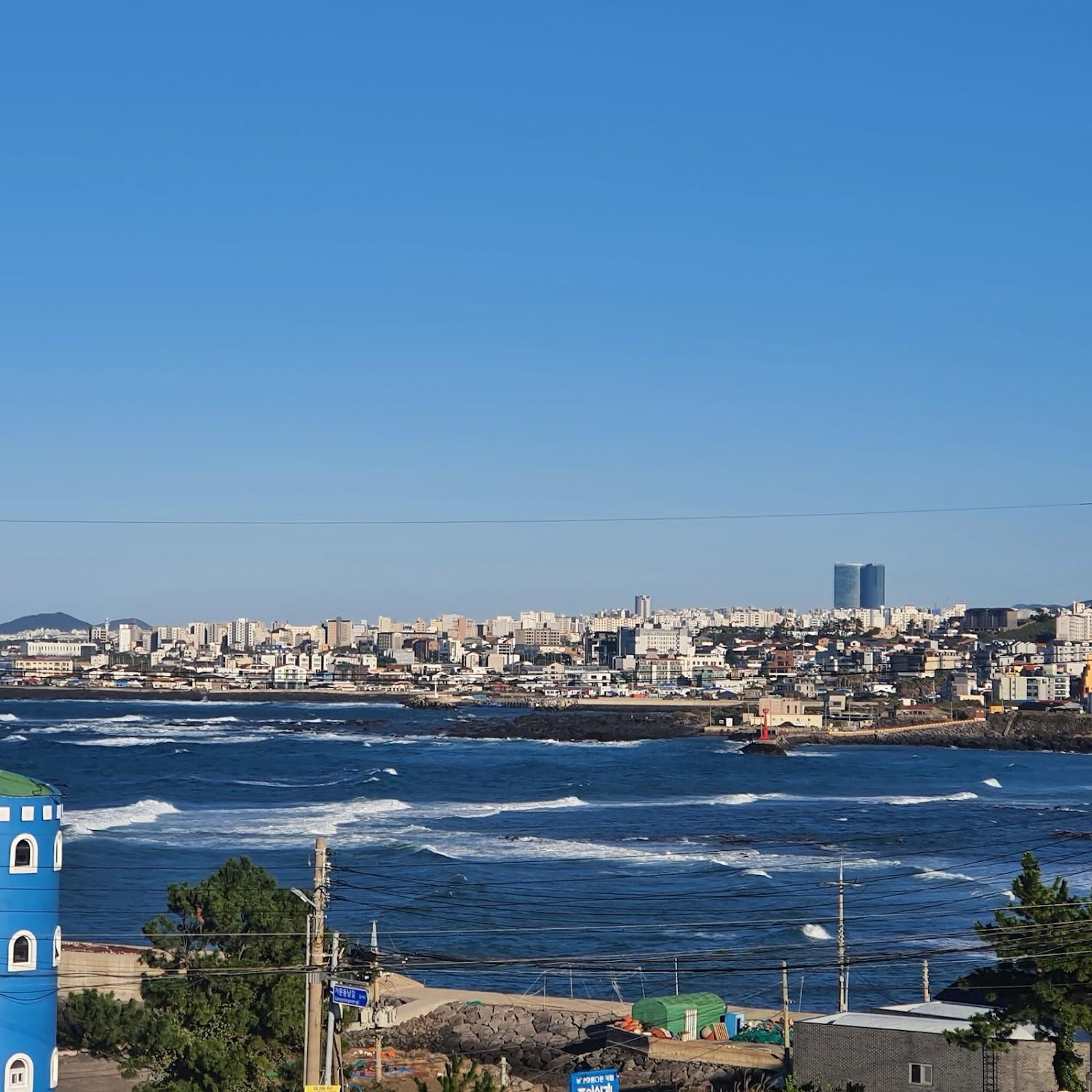 Cover Image for Ảnh At a glance