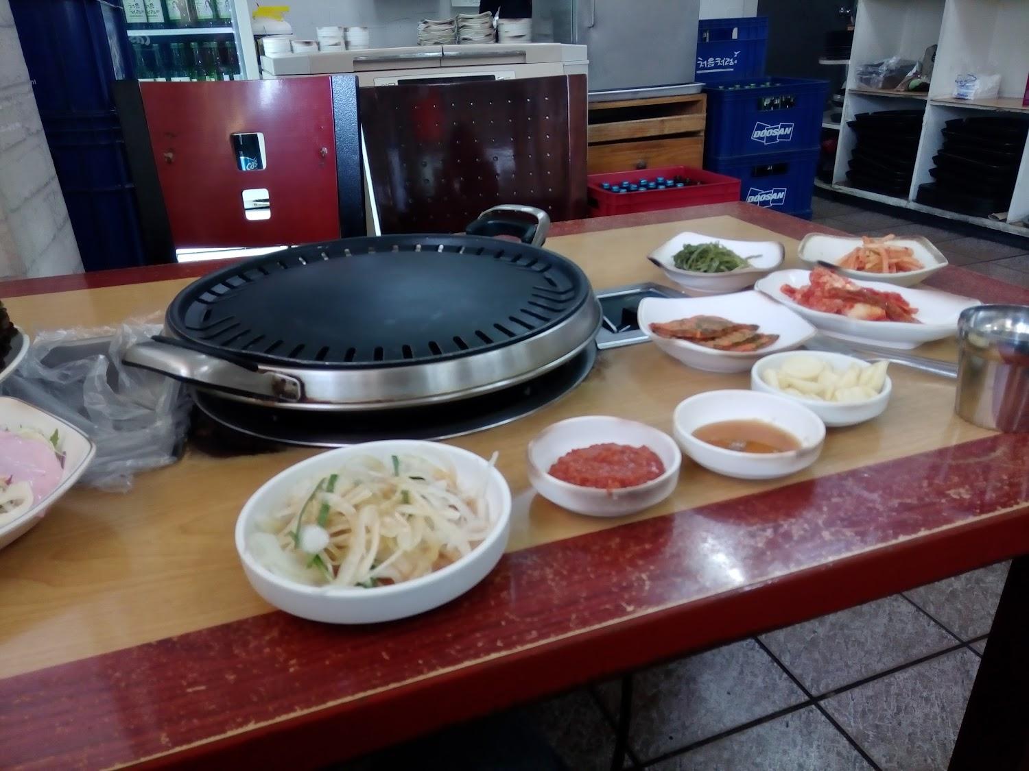 Cover Image for 한강장모텔