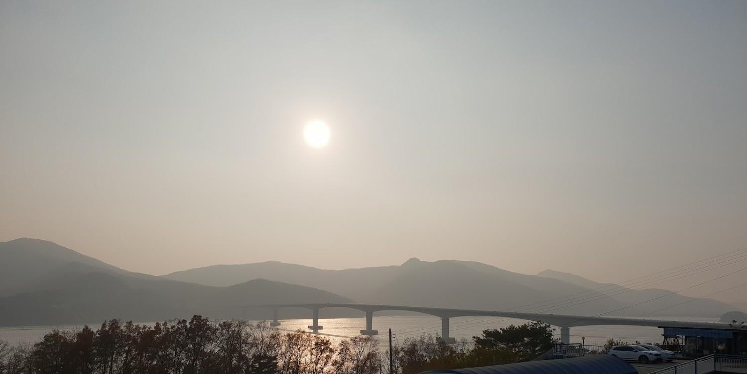 Cover Image for 하늘샘물펜션