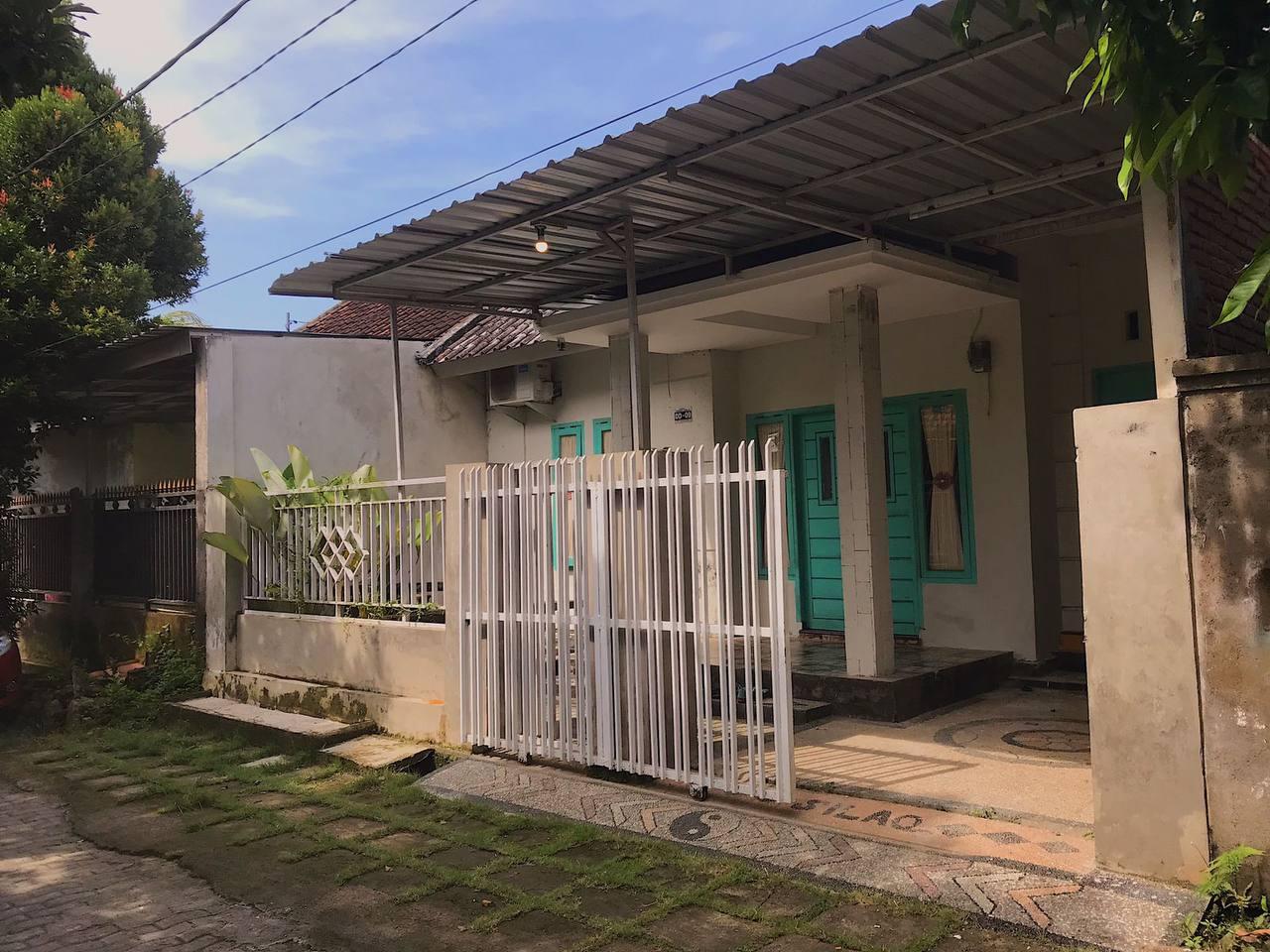 Cover Image for Kamar Lombok