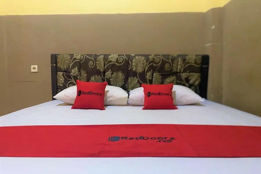 Cover Image for RedDoorz @ Wisma Sentosa Palopo