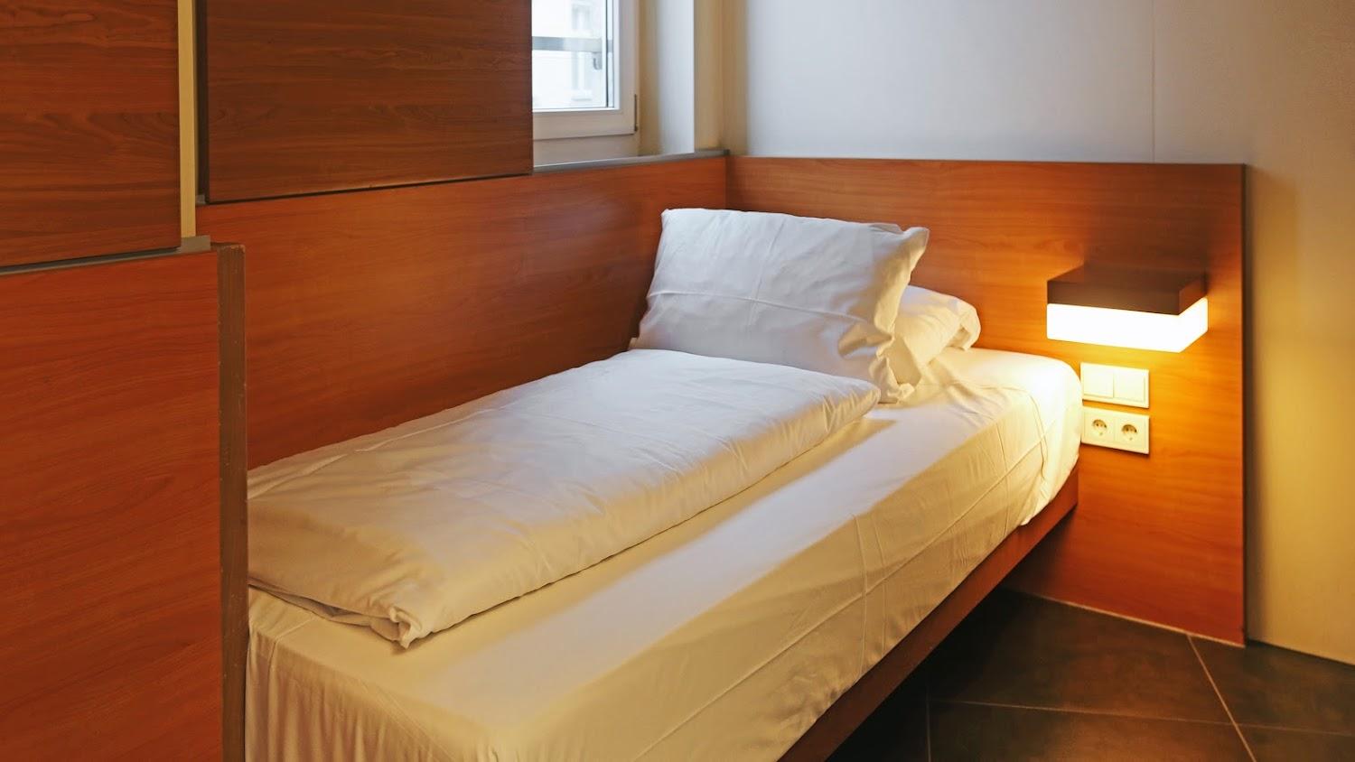 Cover Image for easyHotel Berlin Hackescher Markt