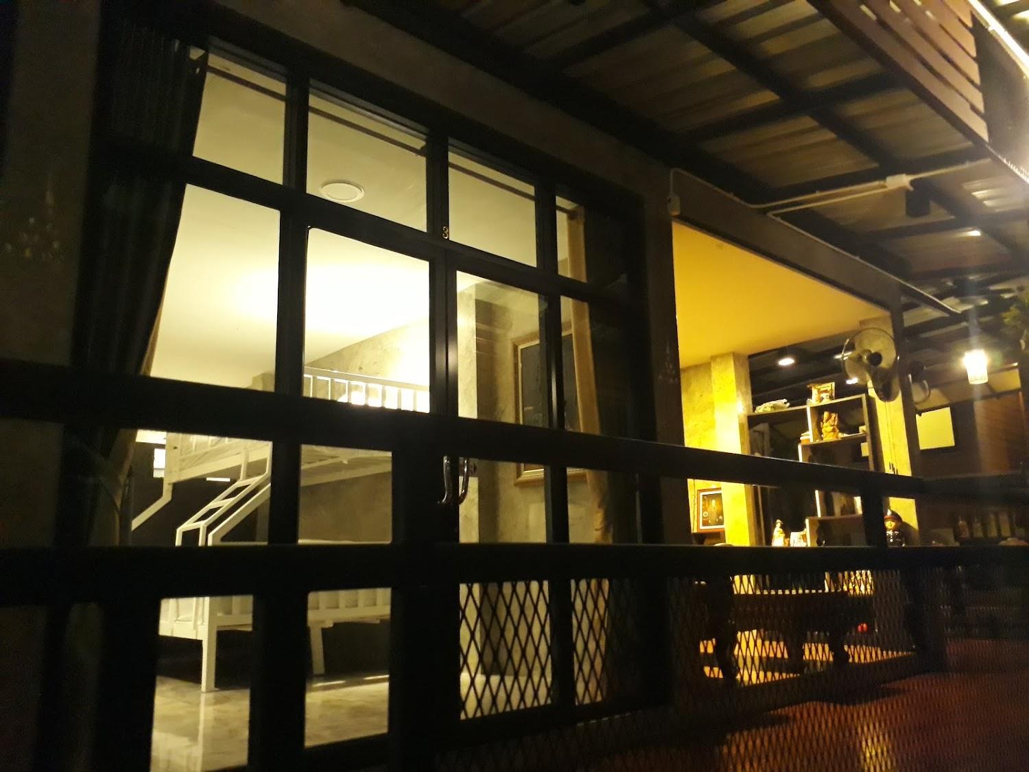 Cover Image for 681​ House. Homestay