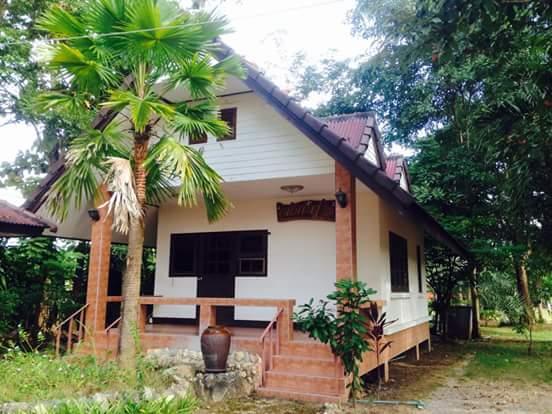 Cover Image for Baansuan Khun Phat Resort