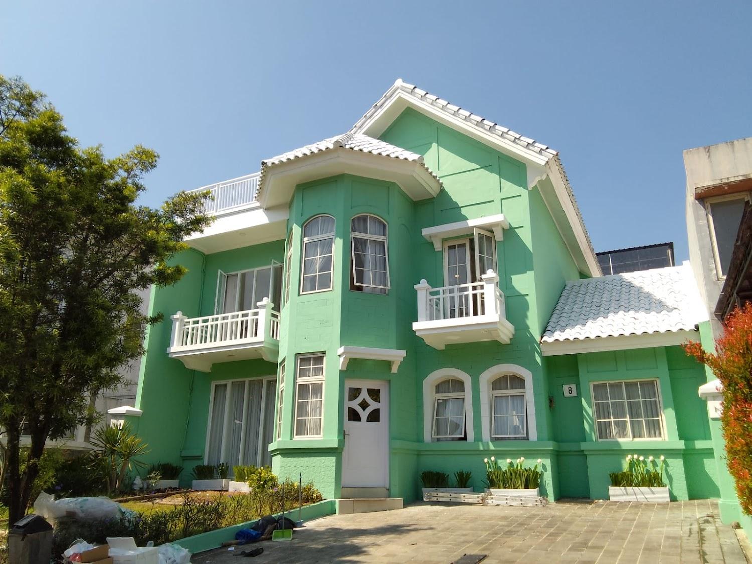 Cover Image for Aromatic Villa by Villapedia