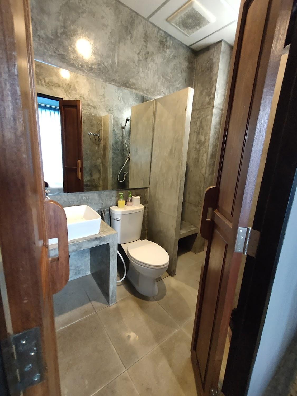 Cover Image for Chom Trang Hotel