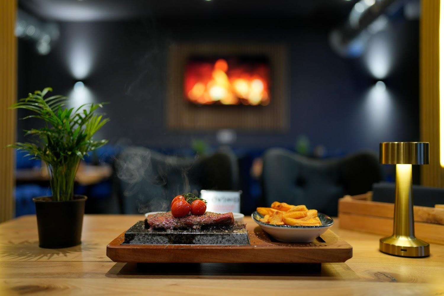Cover Image for Bovino Steakhouse