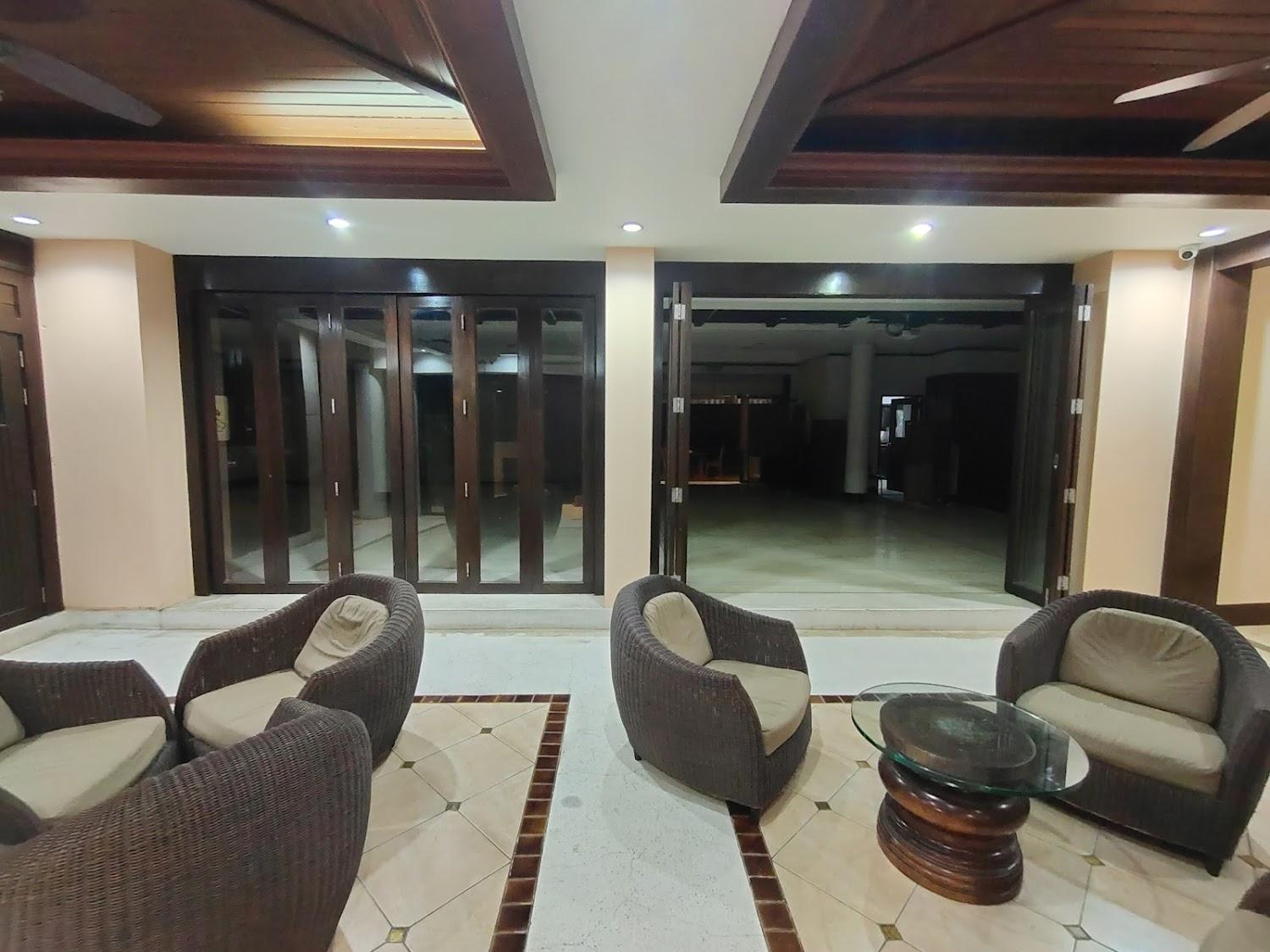 Cover Image for Khaoyai Lumtakong Hotel