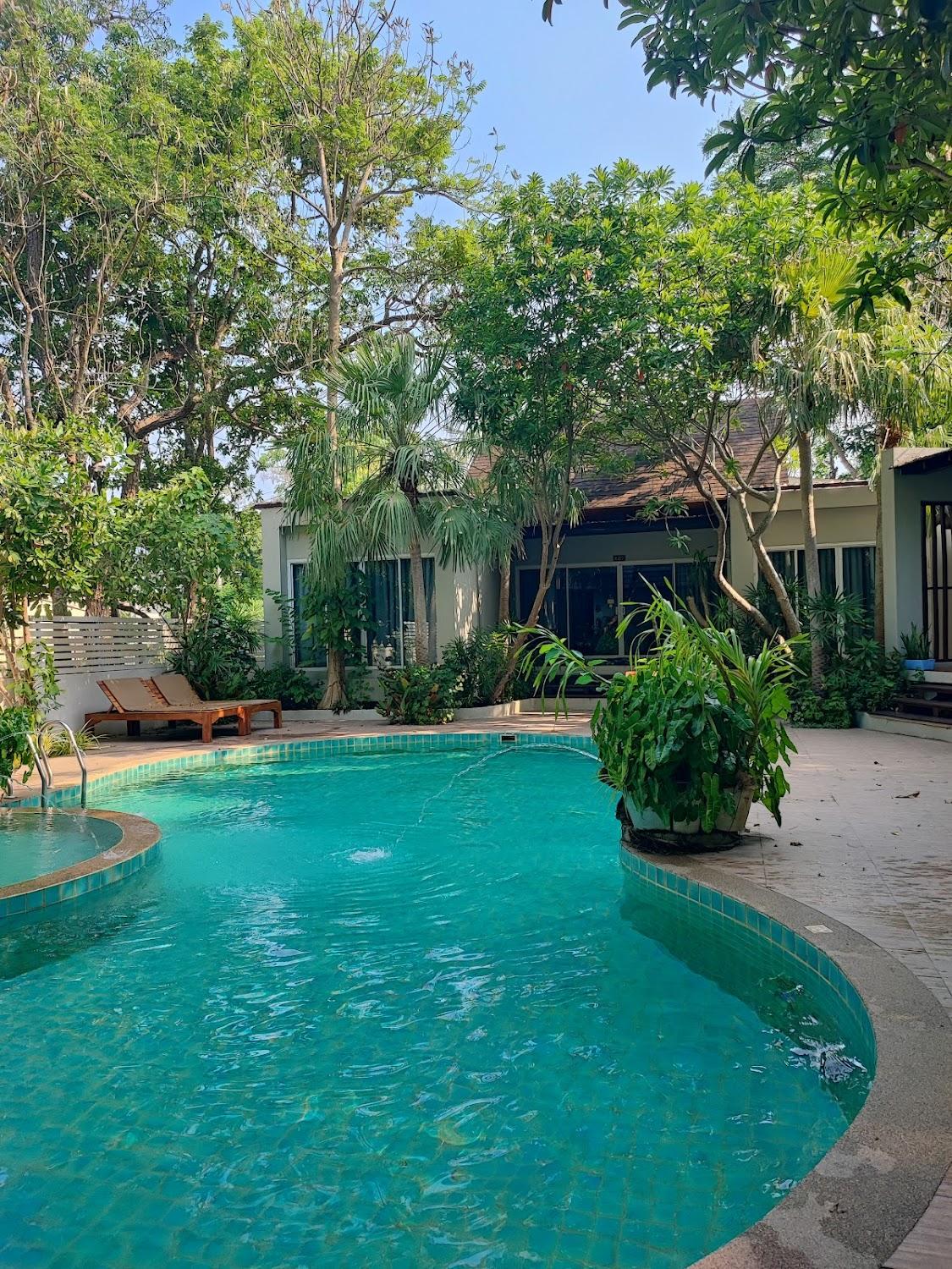 Cover Image for Baan Klang Aow Beach Resort