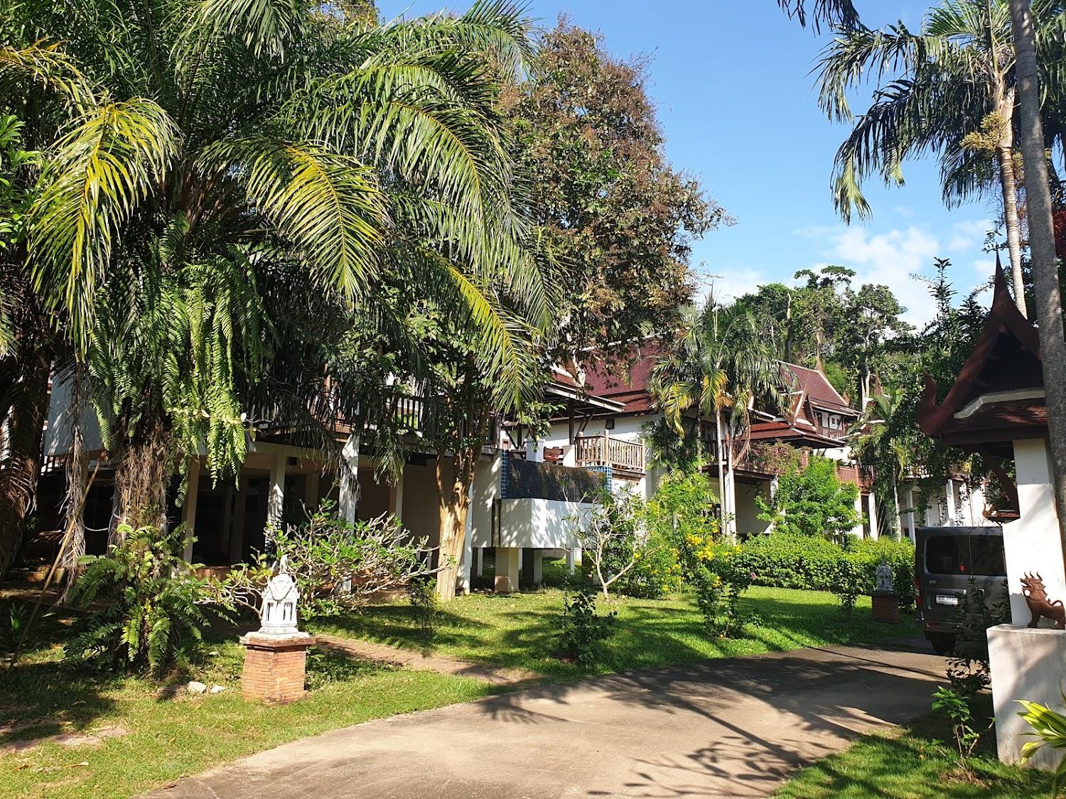 Cover Image for Cape Mae Phim