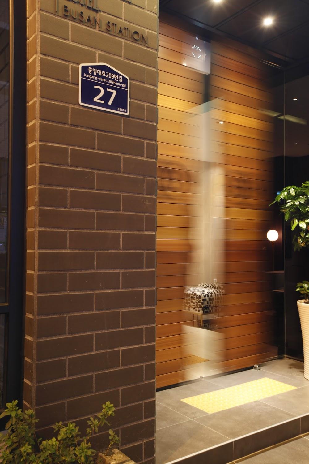 Cover Image for Brown-Dot Hotel Business Busan Station